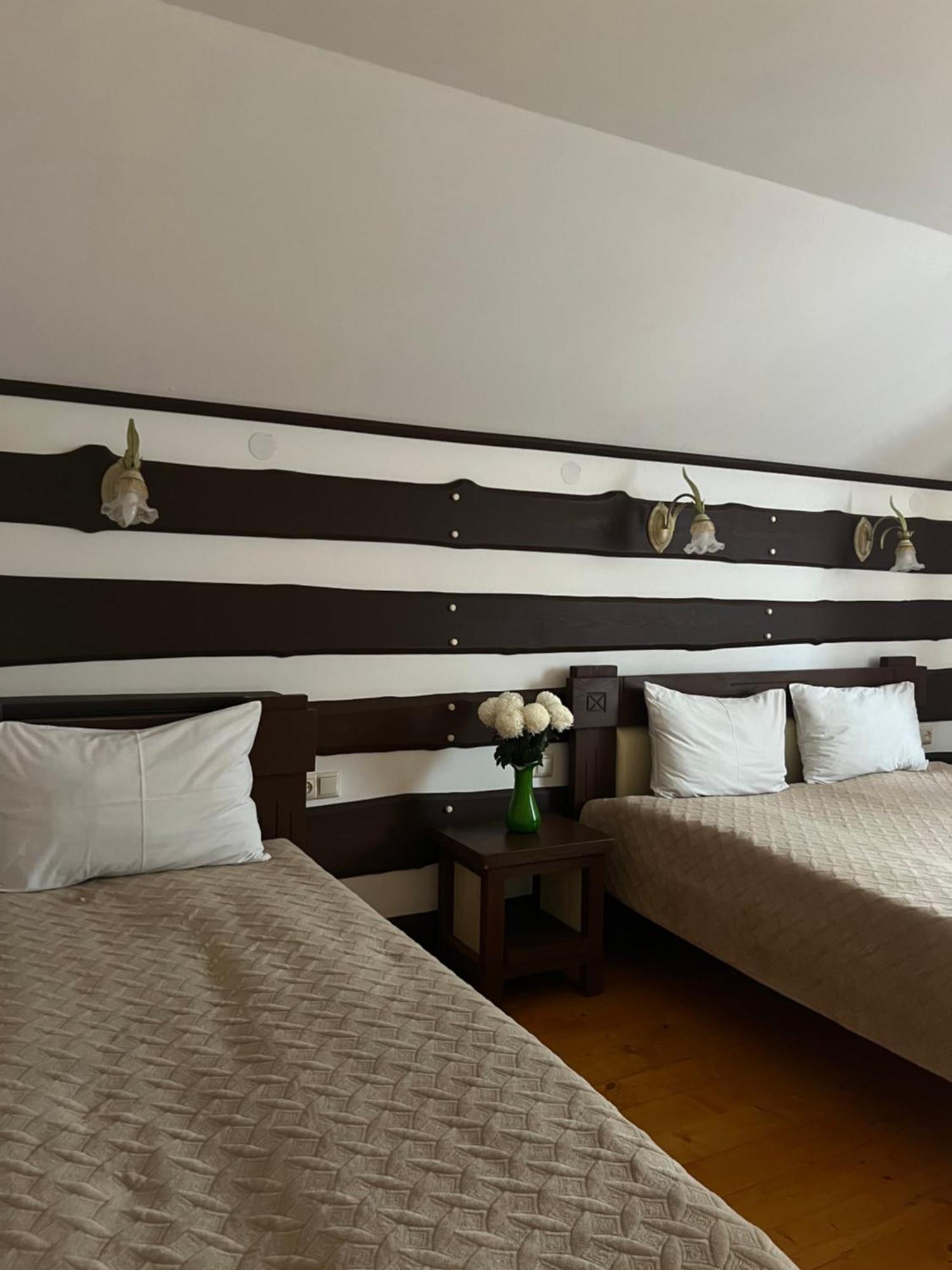 Aura Karpat Hotel Bukovel Ngoại thất bức ảnh